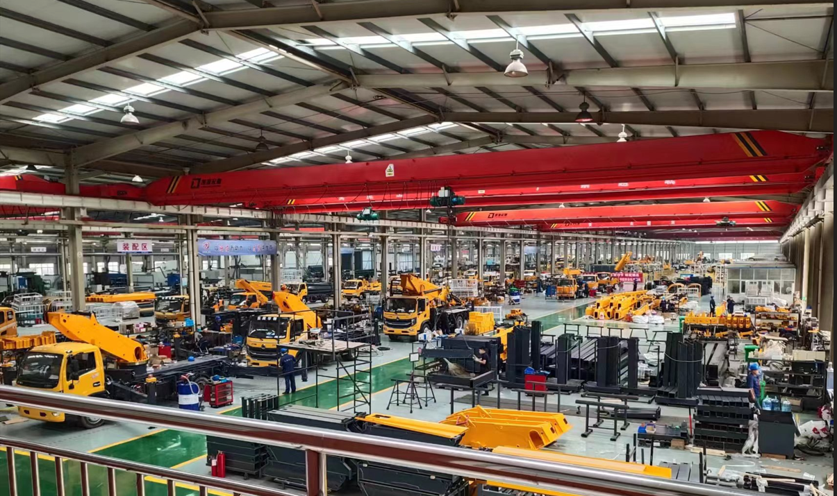 30m Aerial Work Vehicle, Telescopic Arm Manned Lifting Platform, 30m Aerial Work Vehicle, Telescopic Arm Manned Lifting Platform,